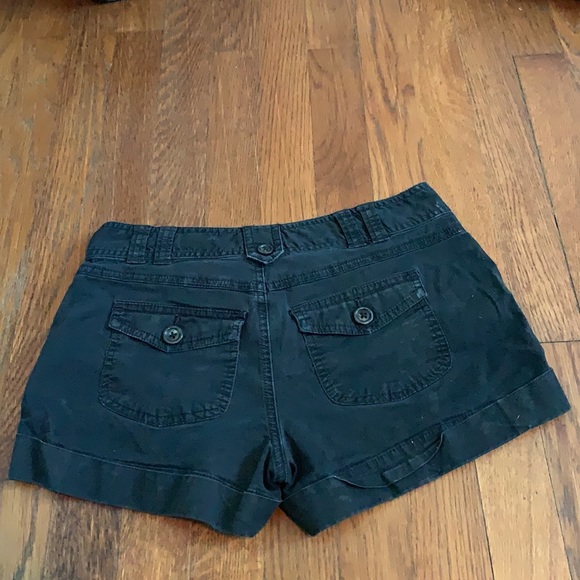 Black Express Shorts - Picture 2 of 2